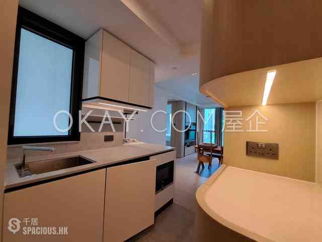 Mid Levels Central - Townplace Soho 03