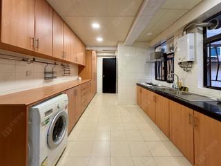 Mid Levels Central - Right Mansion 05