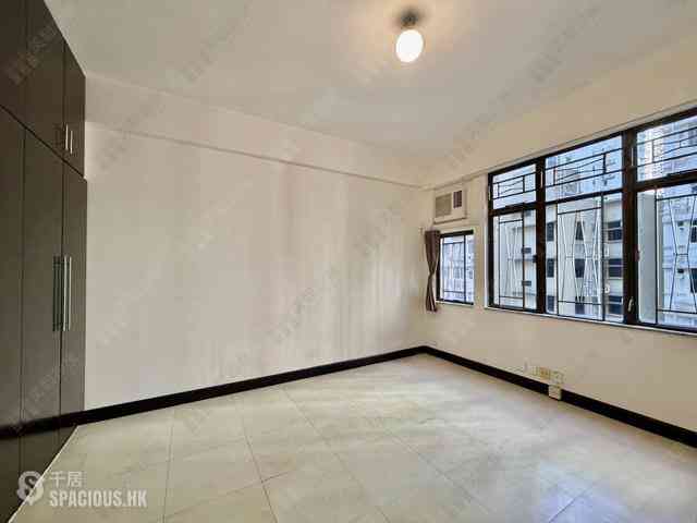 Mid Levels Central - Right Mansion 12