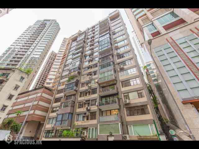 Mid Levels Central - Right Mansion 18