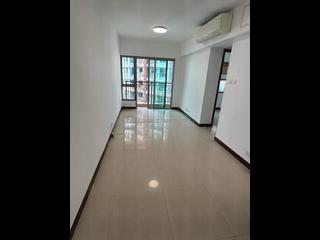 Kennedy Town - The Merton Tower 2 02