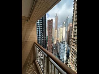 Kennedy Town - The Merton Tower 2 05