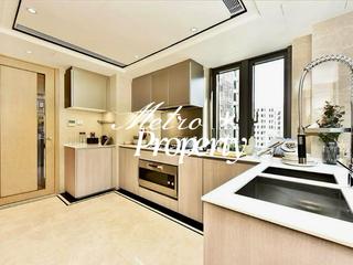 Mid Levels Central - 3, MacDonnell Road 11