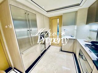Mid Levels Central - 3, MacDonnell Road 13