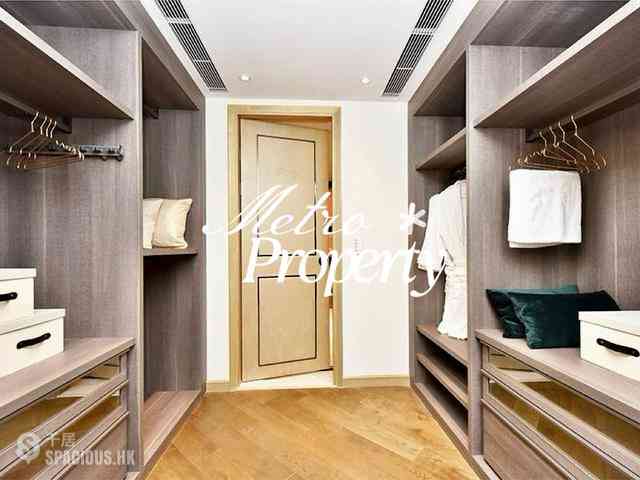 Mid Levels Central - 3, MacDonnell Road 19