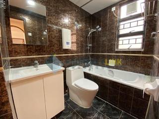 Mid Levels Central - Elegant Terrace 13