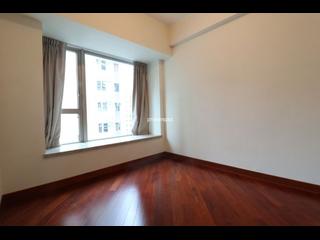 Wan Chai - The Avenue 04