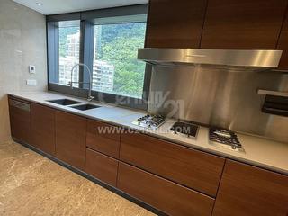 Mid Levels West - University Heights Tower 3 02