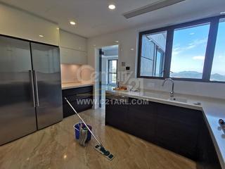 The Peak - Kellett House 03