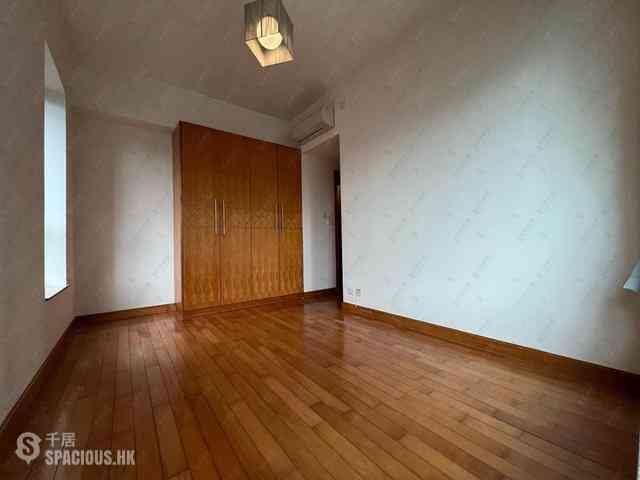 Sai Ying Pun - Bon-Point 24