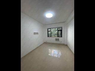 Mid Levels West - Hing Wah Mansion Block A 02