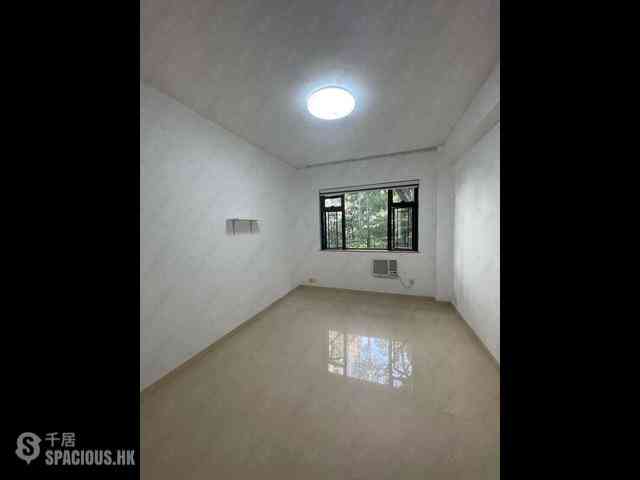 Mid Levels West - Hing Wah Mansion Block A 02