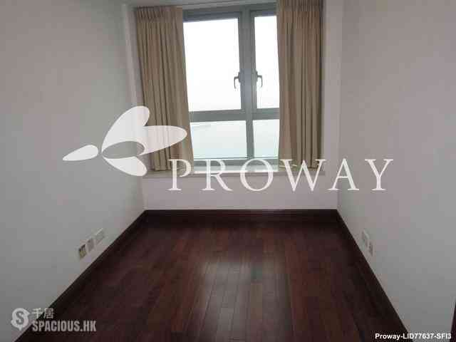 West Kowloon - The Harbourside 08