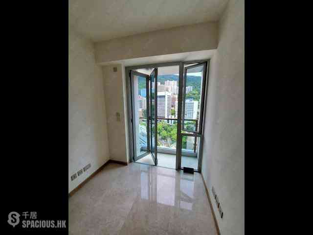 Sai Ying Pun - 63, Pokfulam Emerald House (Tower 2) 04