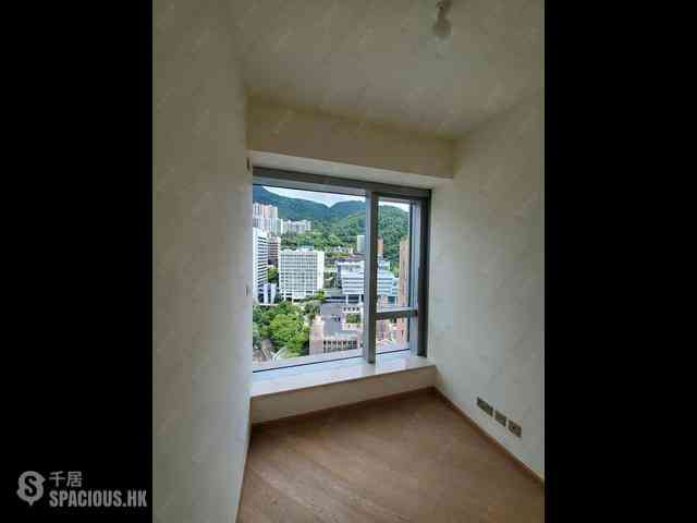 Sai Ying Pun - 63, Pokfulam Emerald House (Tower 2) 09