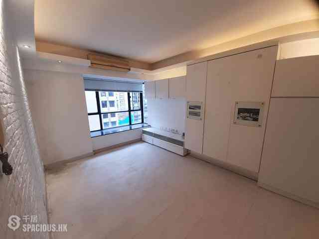 Mid Levels Central - The Grand Panorama Block 3 12