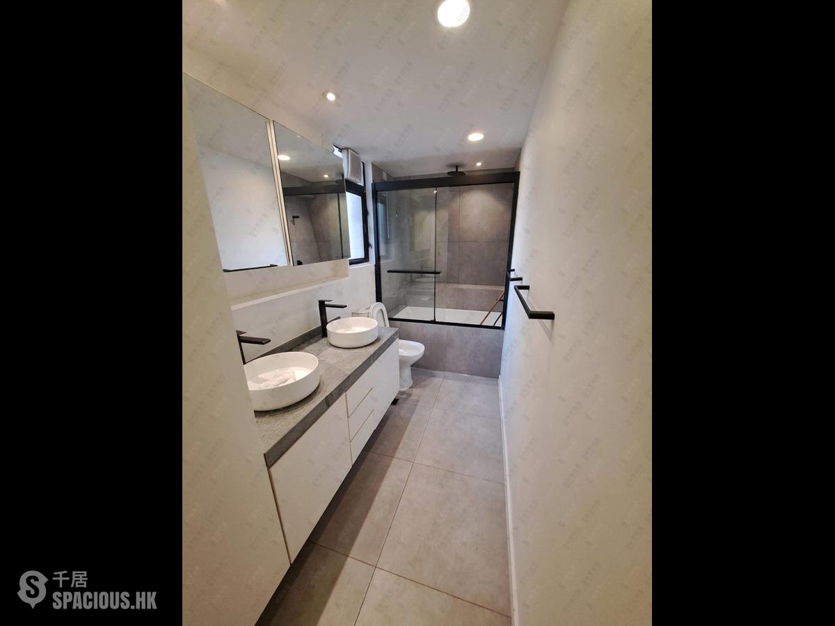 Sai Ying Pun - Kam Ning Mansion 01