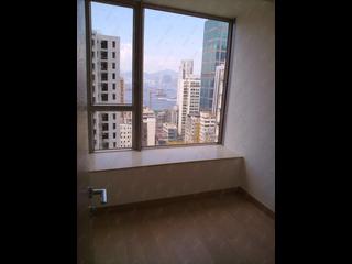 Sai Ying Pun - Island Crest Block 1 07