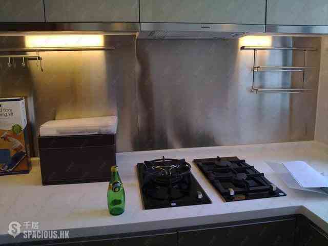 Sai Ying Pun - Island Crest Block 1 10