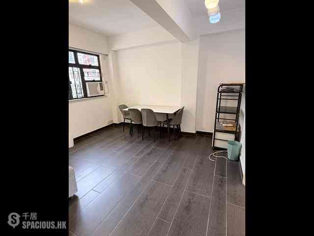 Sai Ying Pun - Mai Hing House 01
