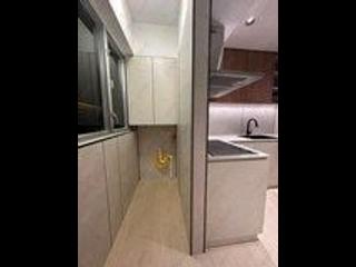 Pok Fu Lam - Baguio Villa Block 25 02