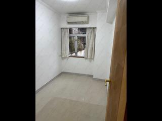 Sai Ying Pun - Yue Sun Mansion Block 1 05