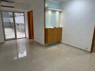 Sai Ying Pun - Yue Sun Mansion Block 1 09