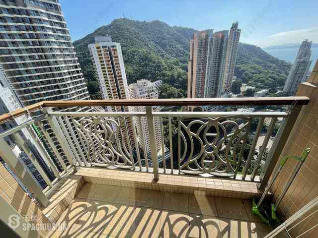 Kennedy Town - The Merton Tower 2 01