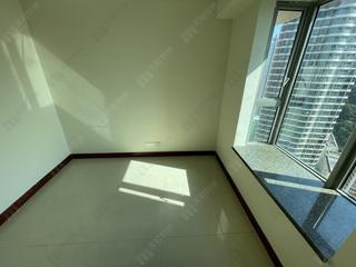 Kennedy Town - The Merton Tower 2 06
