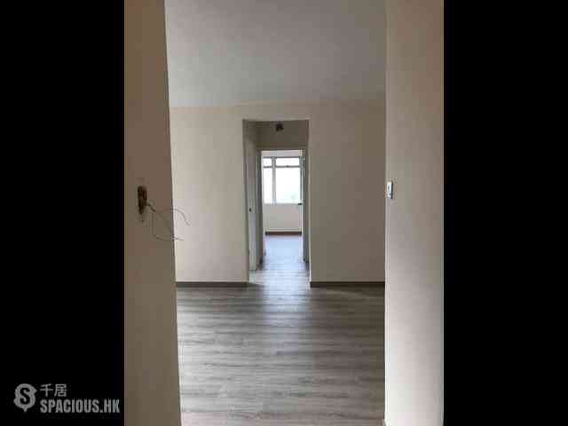 Sai Wan Ho - Lei King Wan Sites A Block 4 Kwun Fung Mansion 02