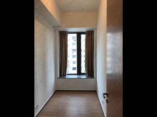 Mid Levels Central - Arezzo 21