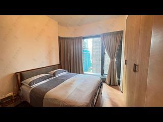 Mid Levels Central - Arezzo 35