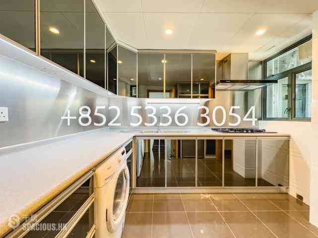 Mid Levels West - 80 Robinson Road 12