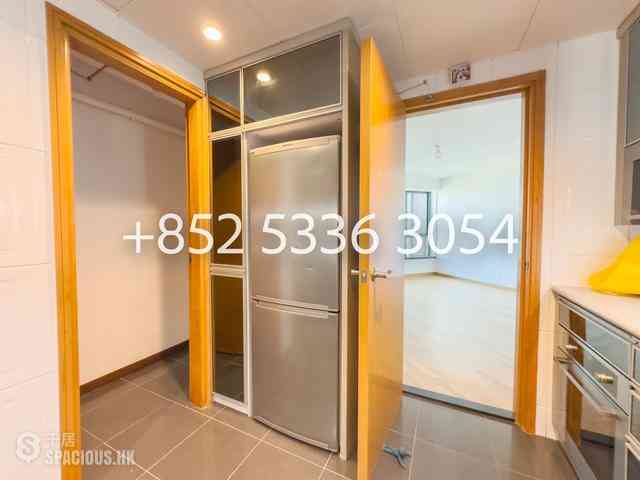 Mid Levels West - 80 Robinson Road 11