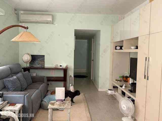 Mid Levels West - Wah Sen Court 01