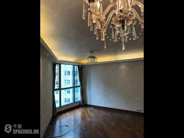 Mid Levels Central - Goldwin Heights 02