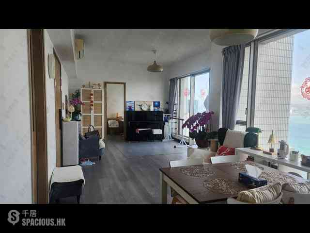 Sai Ying Pun - Island Crest Block 2 05