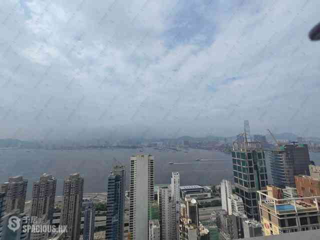 Sai Ying Pun - Island Crest Block 2 13
