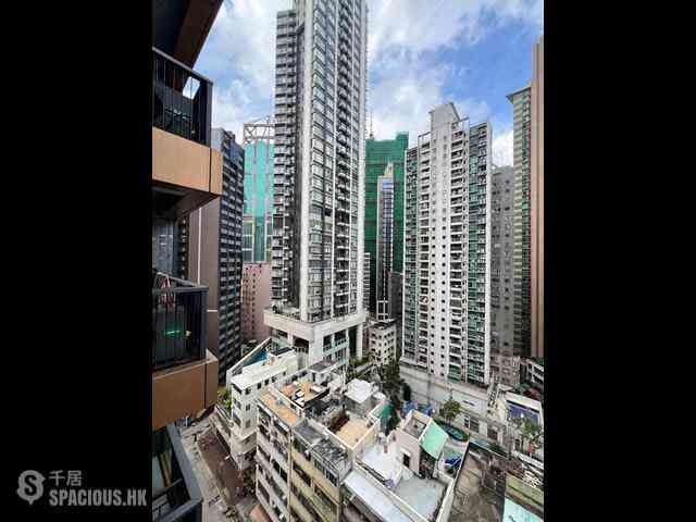 Sai Ying Pun - The Queens 04