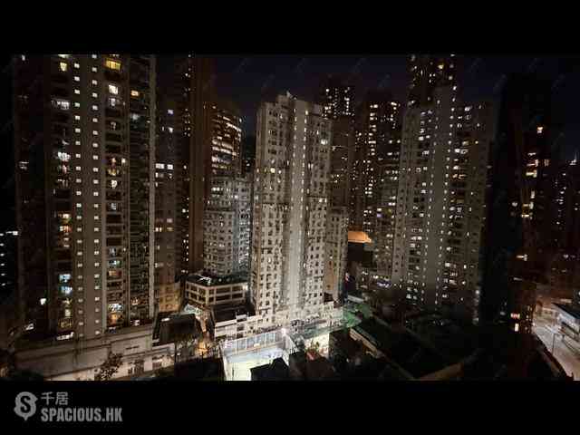 Sai Ying Pun - The Queens 10