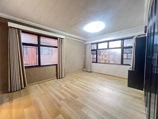 Mid Levels West - Parkway Court Block B 15