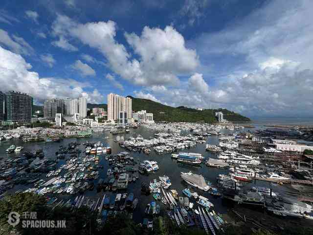 Ap Lei Chau - Marina South 01