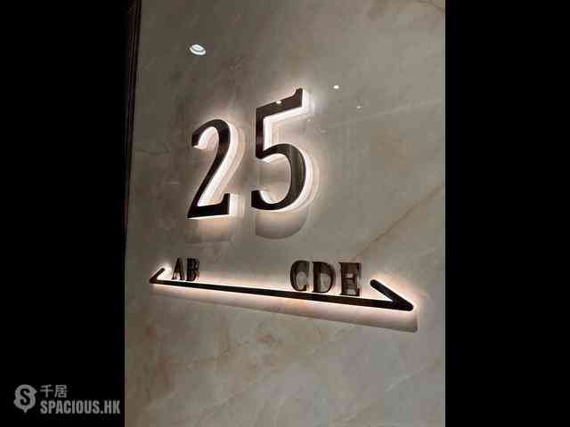 Sai Ying Pun - Upper Manor 03