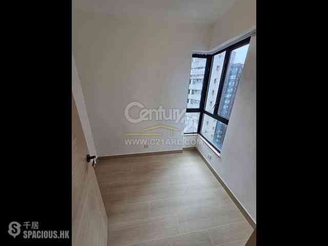 Mid Levels West - Wilton Place 09