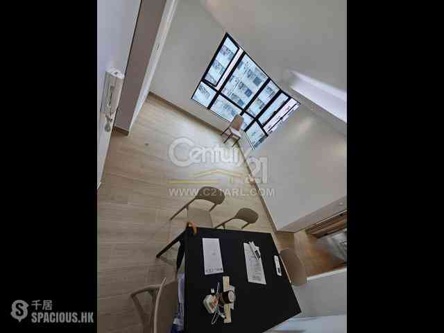 Mid Levels West - Wilton Place 02