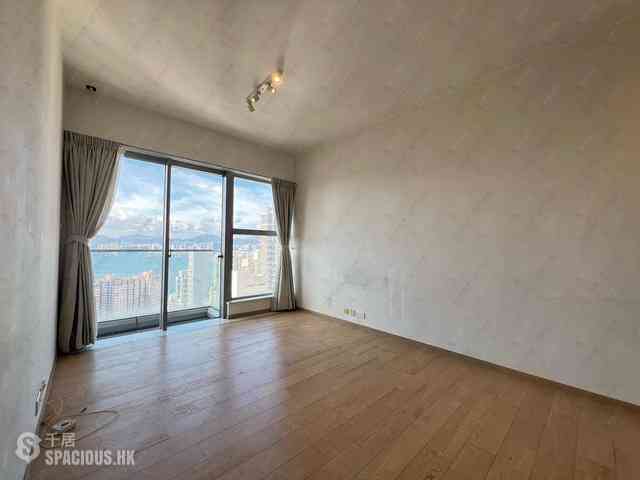 Sai Ying Pun - The Summa Block 2 10