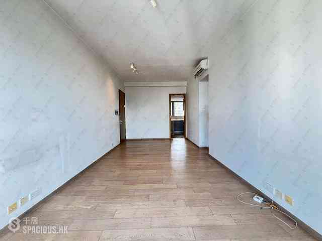 Sai Ying Pun - The Summa Block 2 12