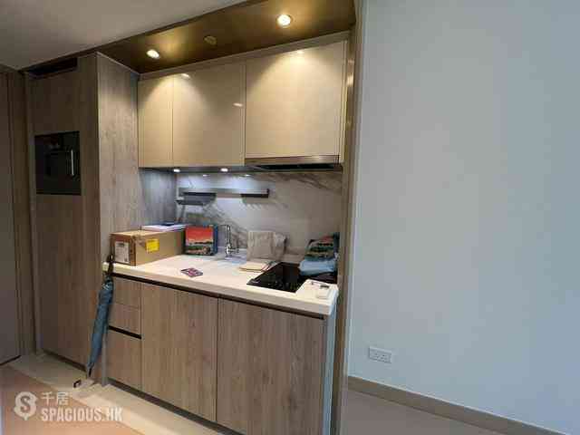 Cheung Sha Wan - Grand Victoria Phase 3 Grand Victoria III Tower 1B 05