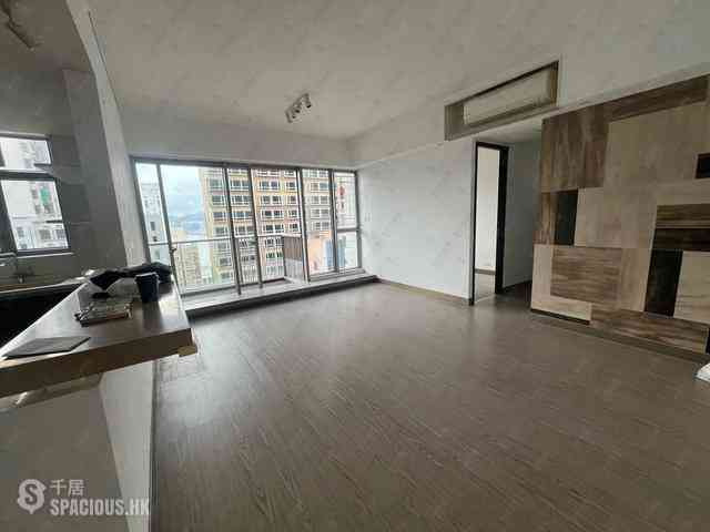Sai Ying Pun - Island Crest Block 1 01