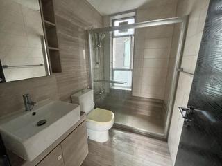 Sai Ying Pun - Island Crest Block 1 08